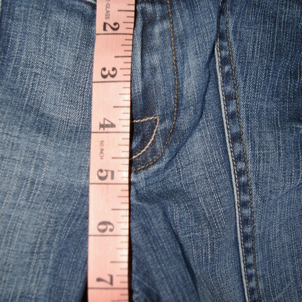 Jeans Ruffle Capri - Picture 6 of 6